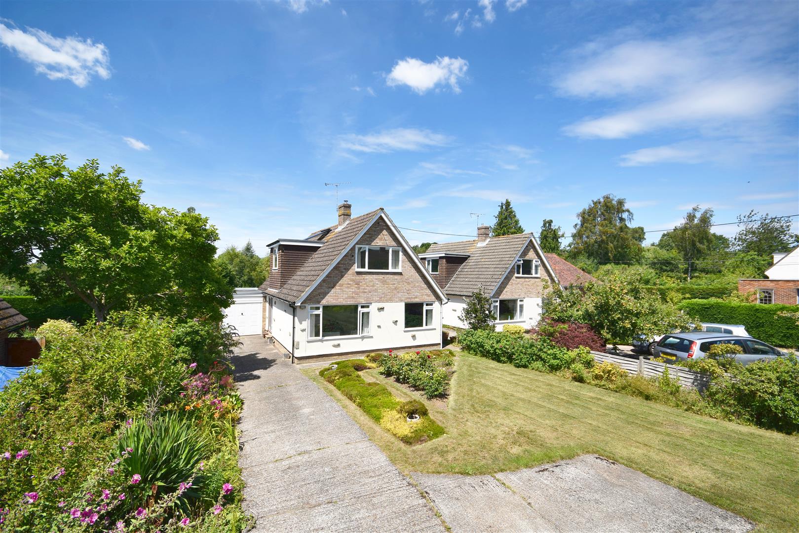 Hobbs Lane, Beckley Rush, Witt & Wilson